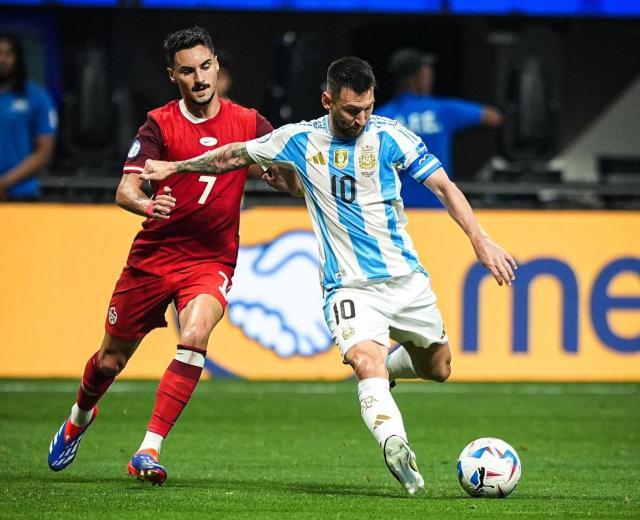 九游体育-梅西：比赛很艰难 我们耐心控球但很难找到空间