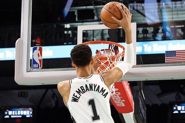 1689512912483085343.jpg F0rGd_PWAAMQIwe.jpg